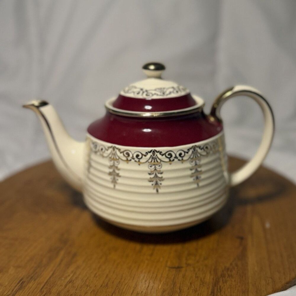 Sadler Vintage Maroon White Gold Scrollwork Ceramic Teapot w/ Lid, 2 Cup